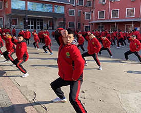 少林学校武术课